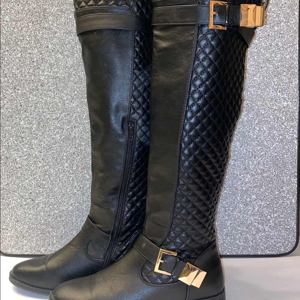 Madison by Shoe Dazzle Knee High Boots